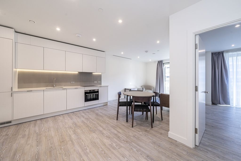 Property photo 2 of 9 Unit-43-Coppermak...