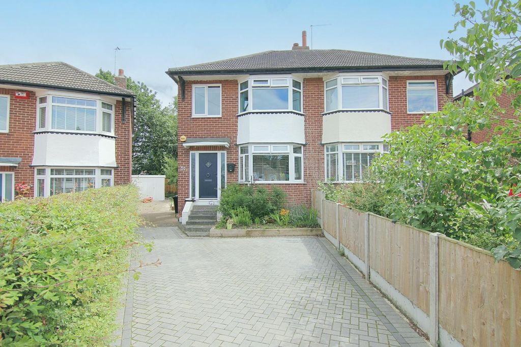 Property photo 1 of 16 Front