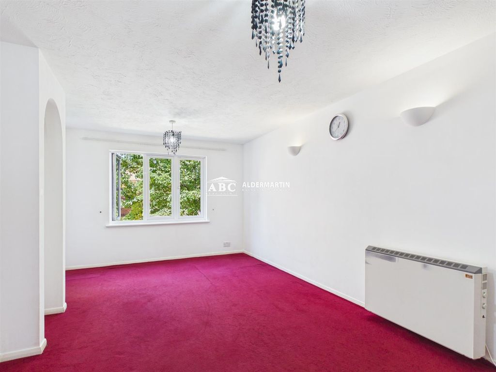 Property photo 3 of 12 Cam03827G0-Pr0173-Still007.Jpg