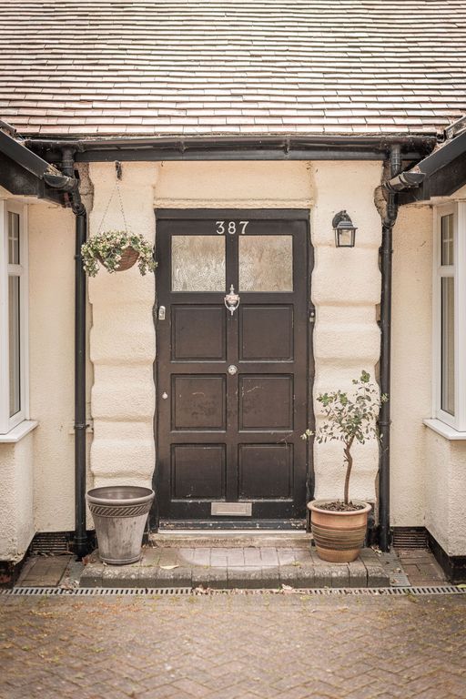 Property photo 3 of 38