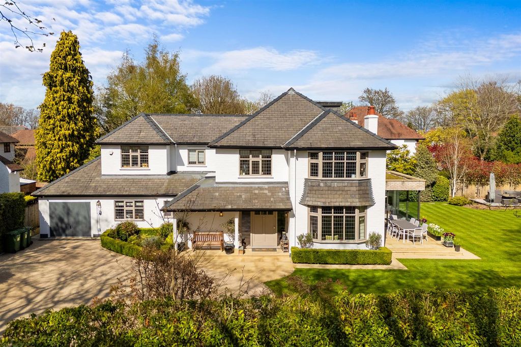 Property photo 1 of 51 Main