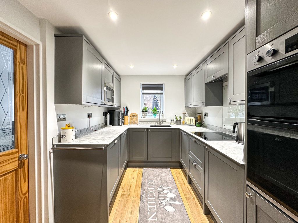 Property photo 3 of 16 4801439