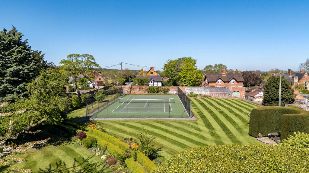 Additional image 21 of 6 bed detached house for saleUpton Magna, Shrewsbury, Shropshire SY4