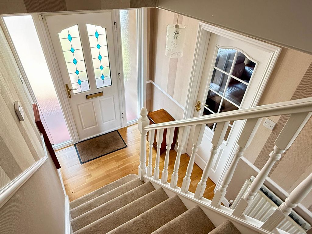 Property photo 3 of 23