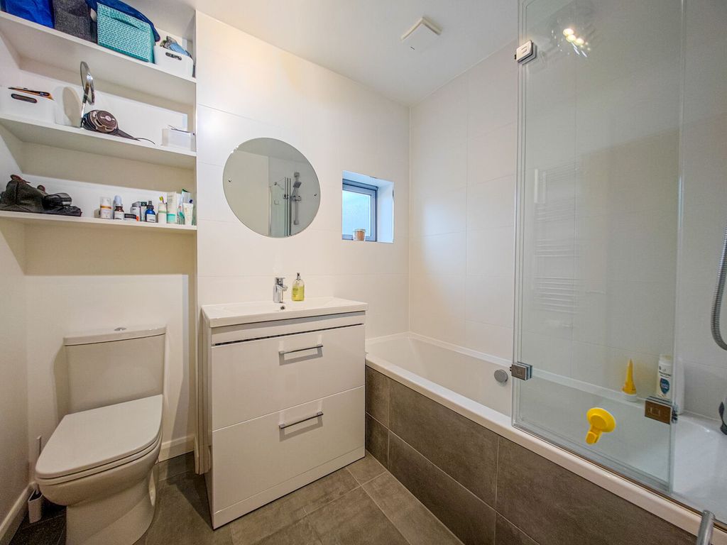 Property photo 3 of 25 Photo 1