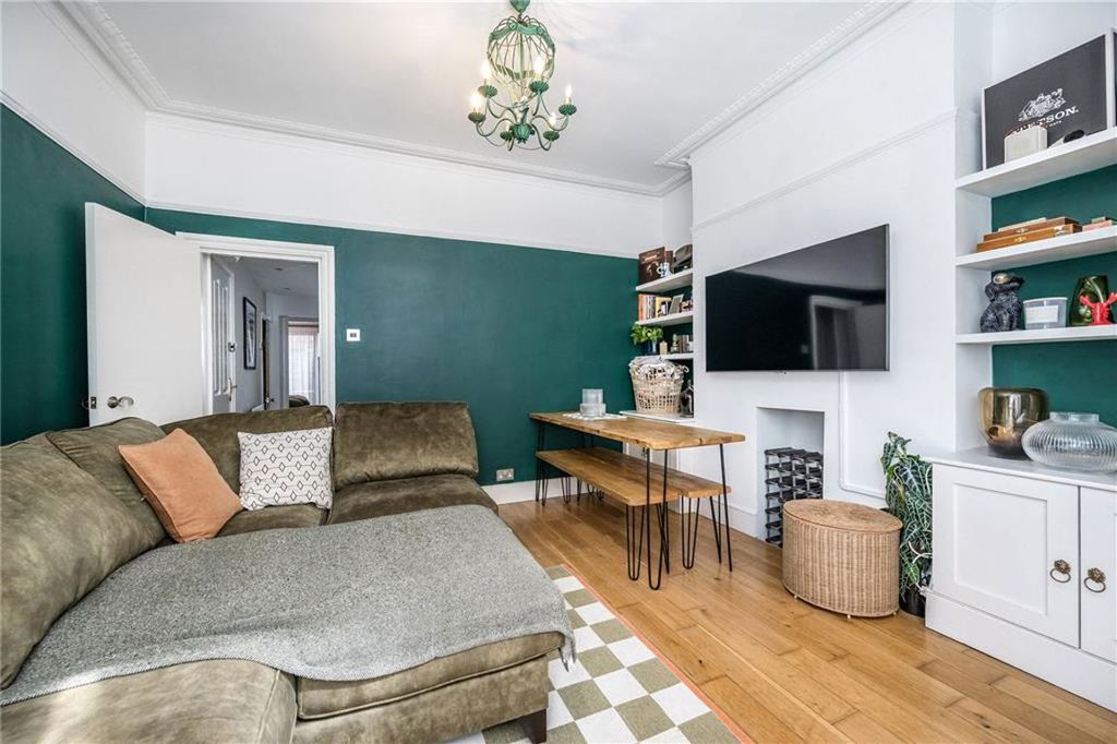 Property photo 1 of 7