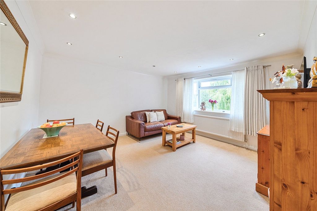 Property photo 3 of 7 Picture No. 09