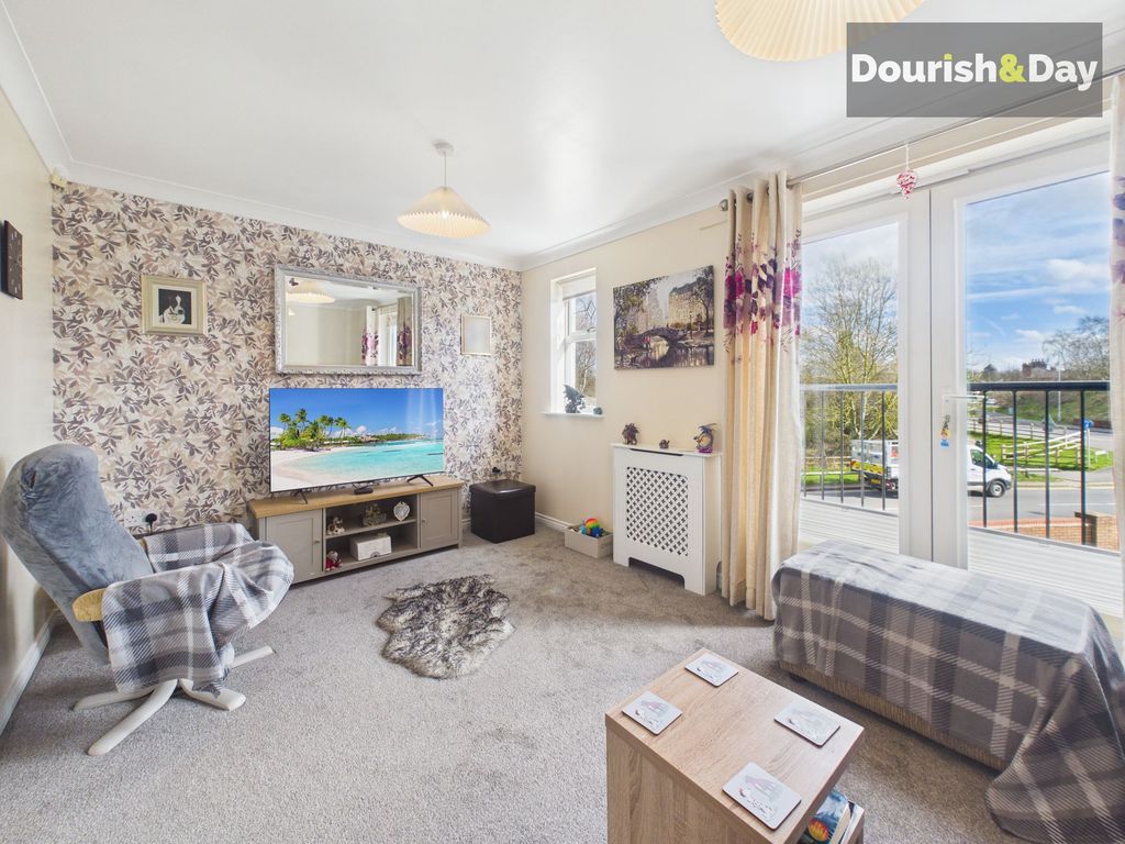 Property photo 2 of 24