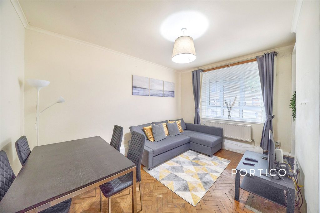 Property photo 2 of 11 Picture No. 14