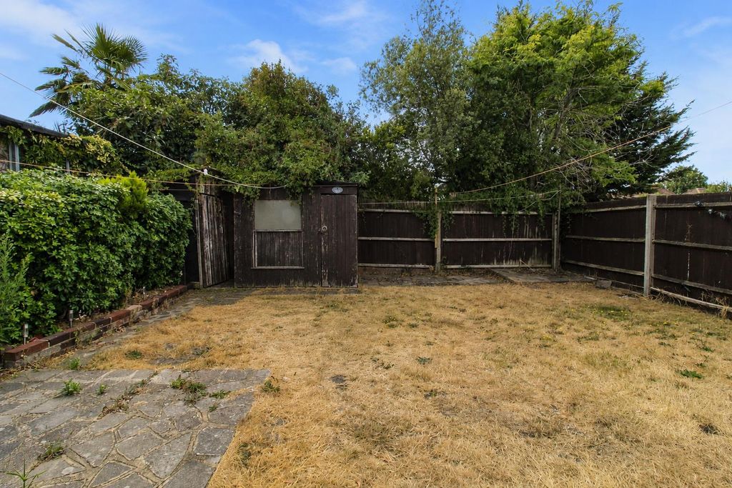 Property photo 2 of 22