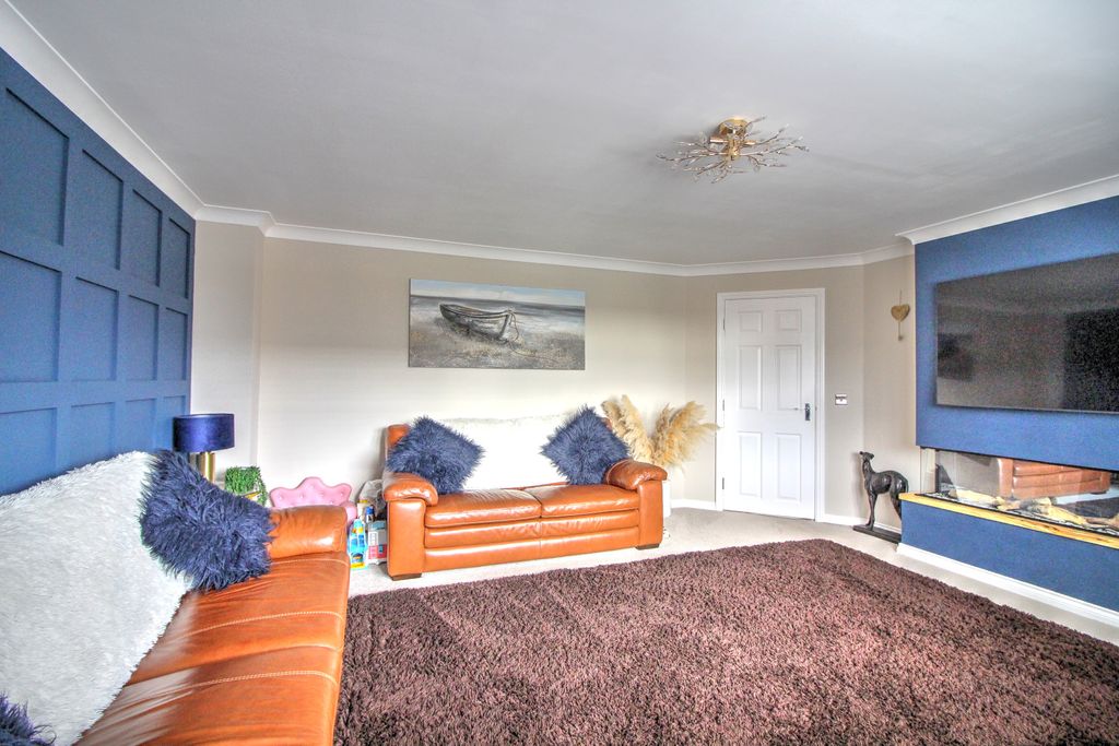 Property photo 3 of 20 Img_5757_8_9