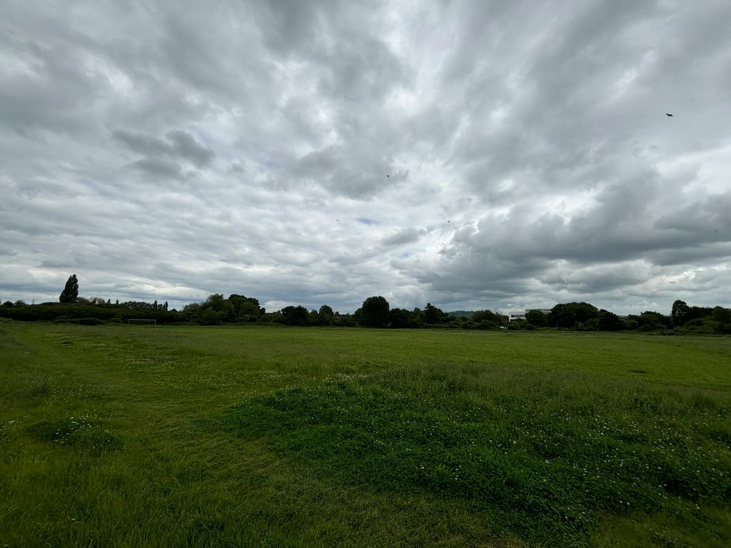 Property photo 2 of 10 Img_9400.Jpg