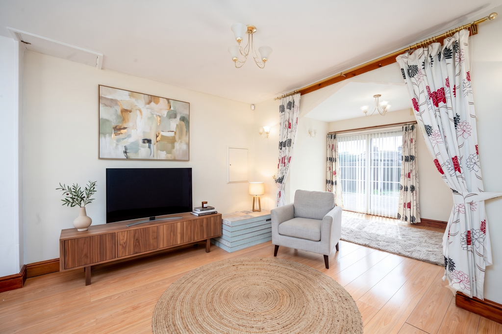 Property photo 3 of 42 42