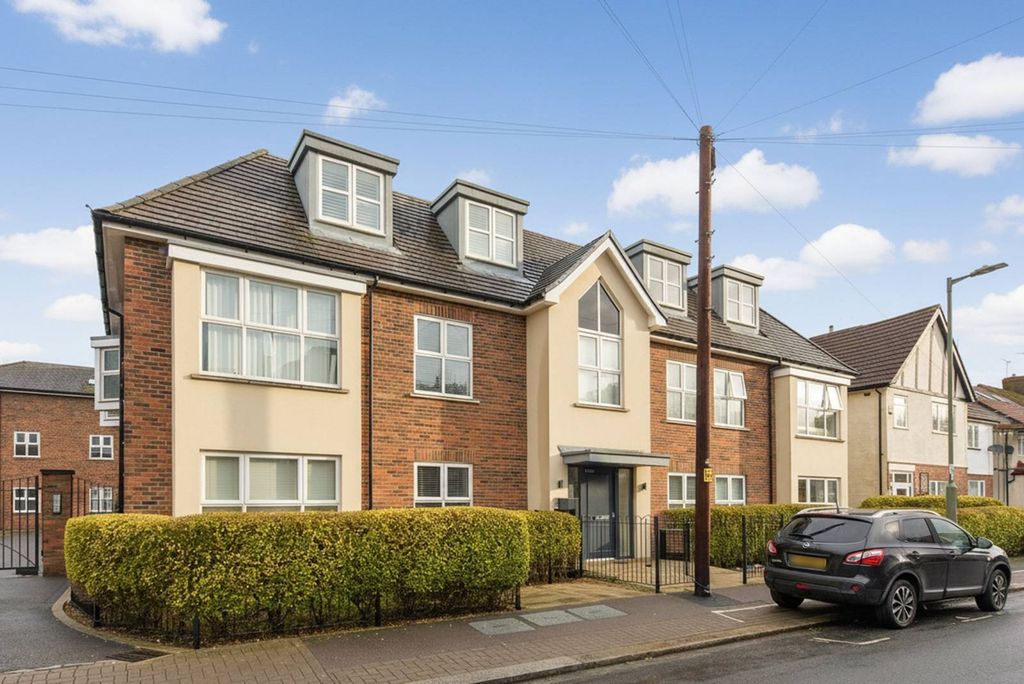 Property photo 1 of 9