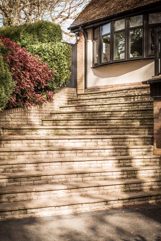 Property photo 2 of 49