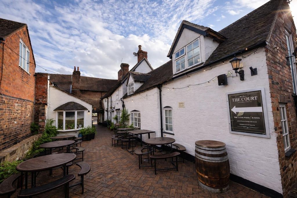 Property photo 1 of 42 Bc0615F8-062D-4Eee-8Eba-890A2260E5B6.Jpeg