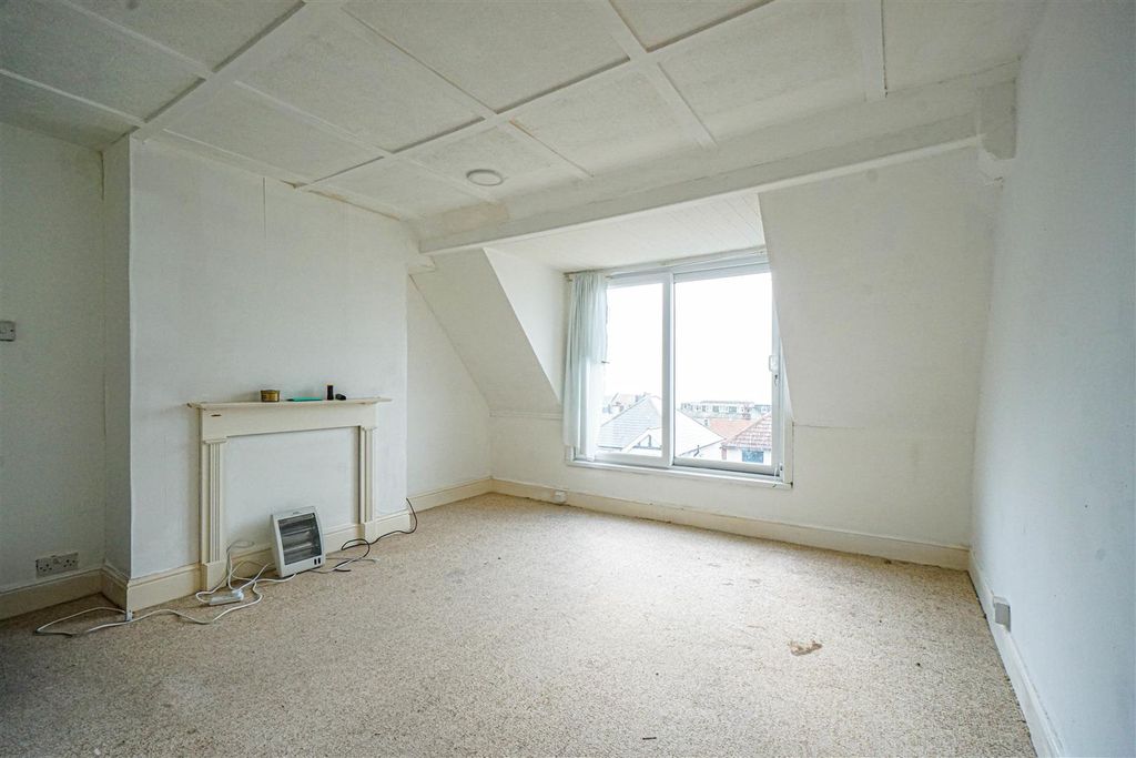 Property photo 3 of 11 Dsc02020.Jpg