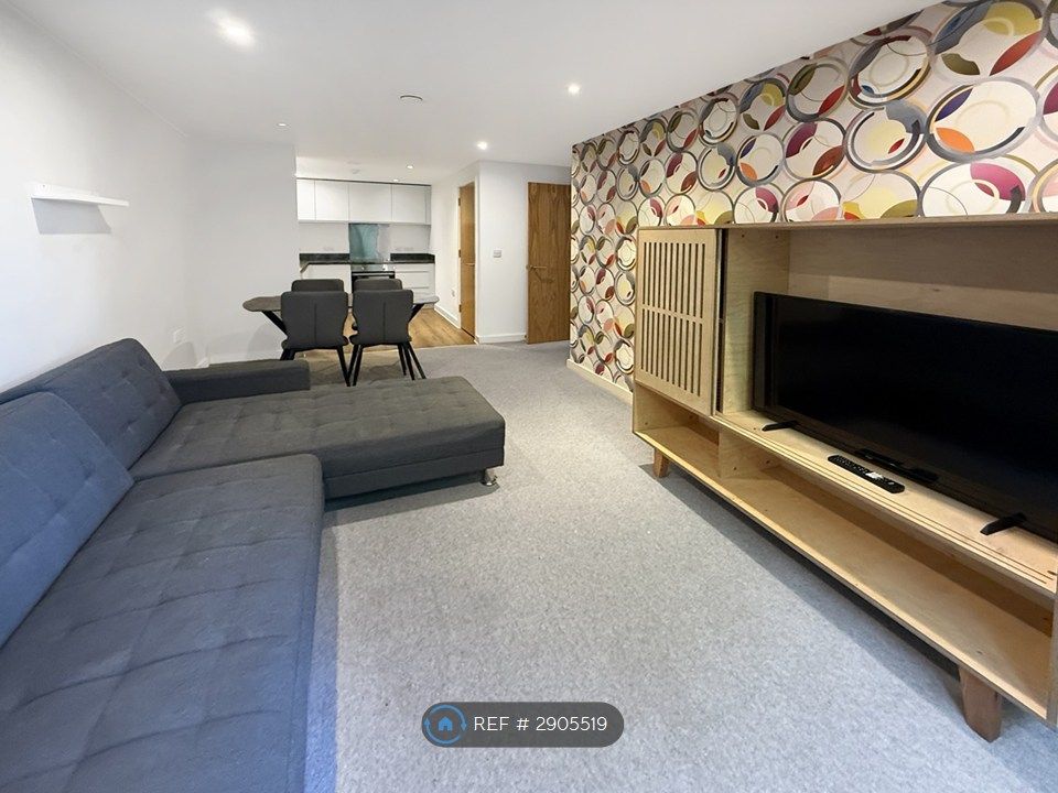 Property photo 2 of 10 Living Room