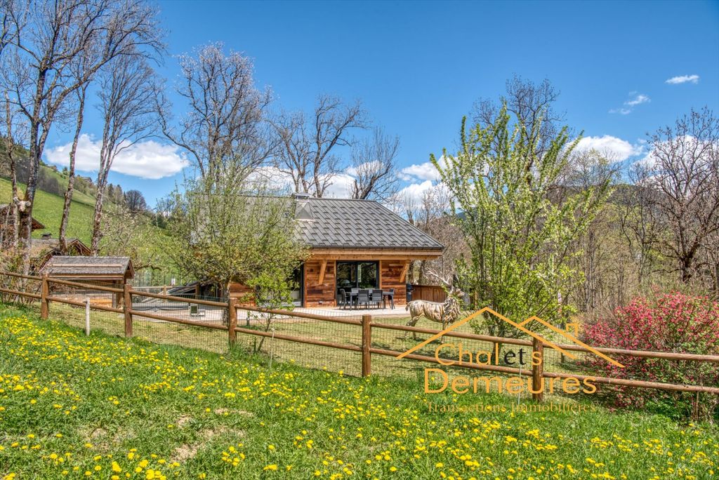 Property photo 1 of 25 House For Sale In Megève