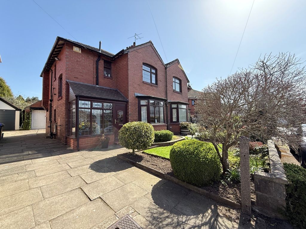 Property photo 1 of 37