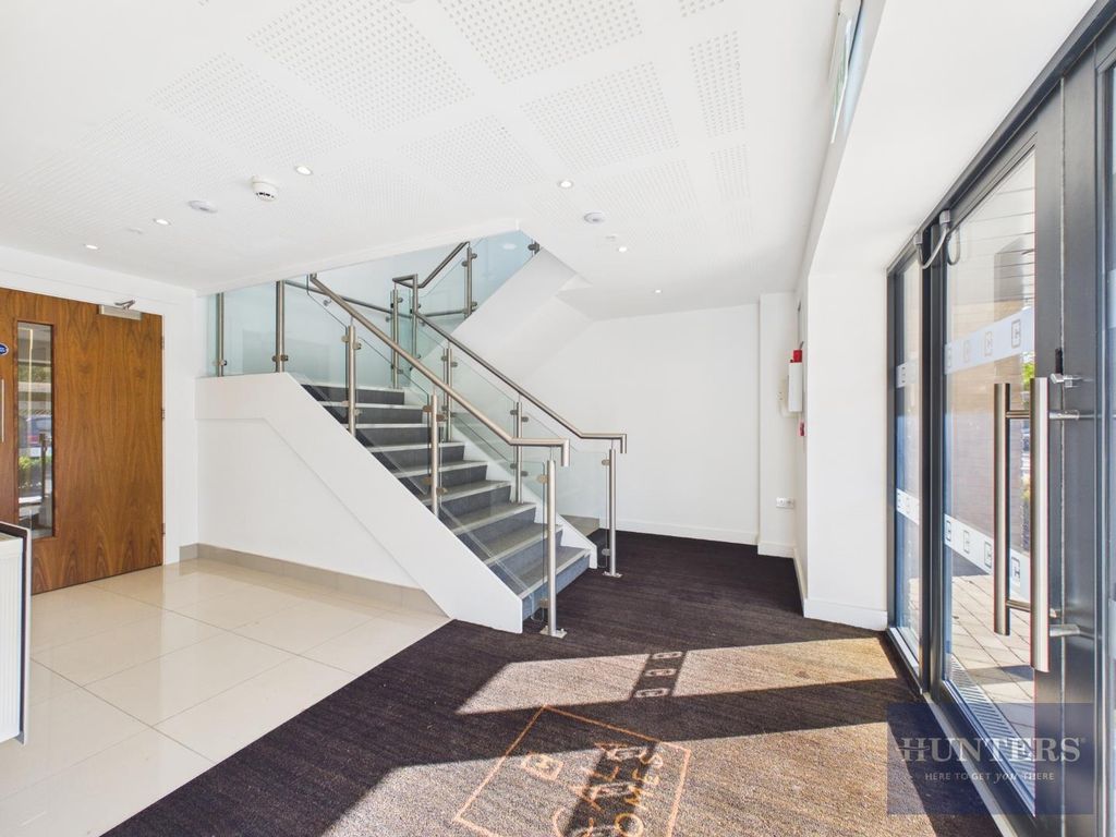 Property photo 2 of 18 Cam02975G0-Pr0263-Still017.Jpg