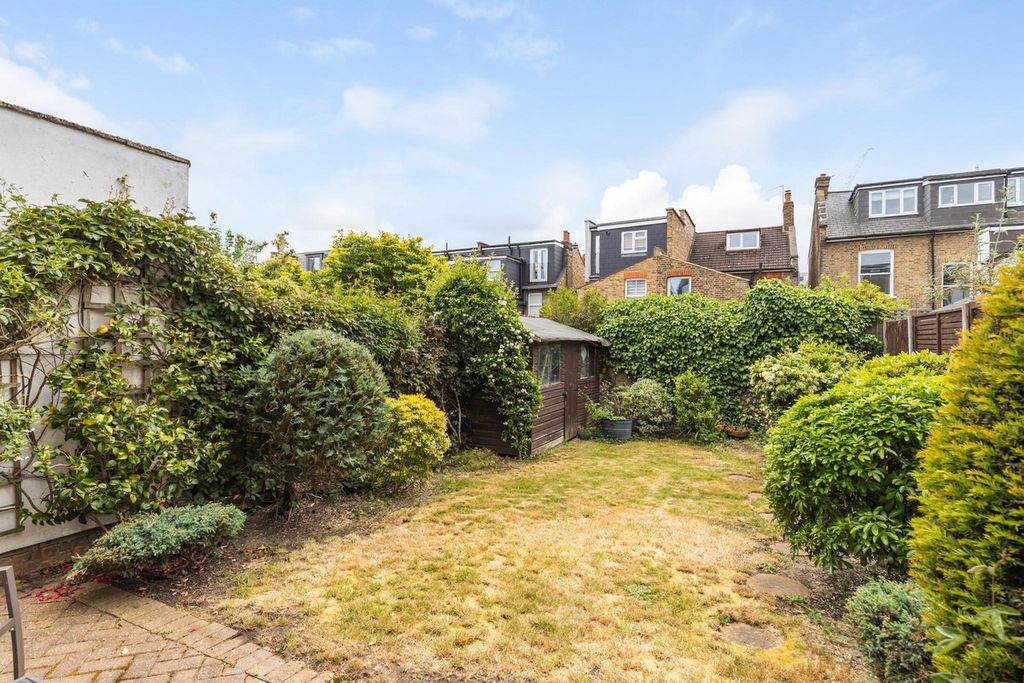 Property photo 2 of 14