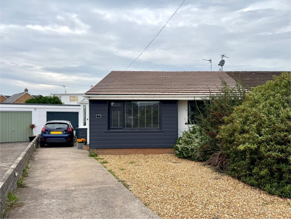 Property photo 1 of 20 Front