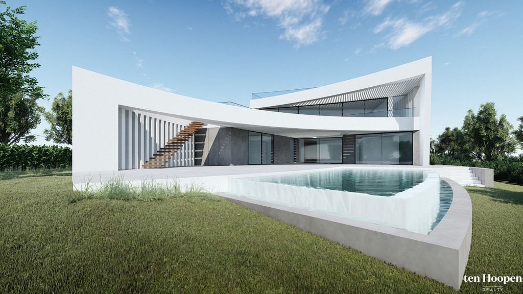 Property photo 1 of 30