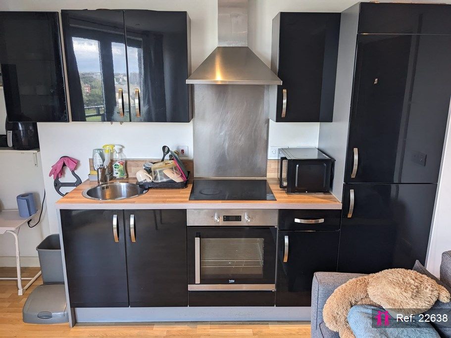 Property photo 3 of 8