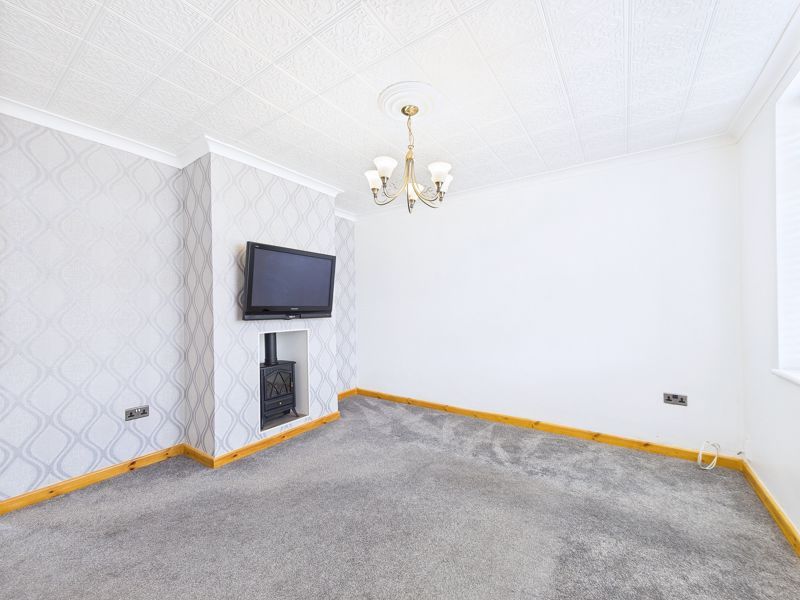 Property photo 3 of 11 Photo 1