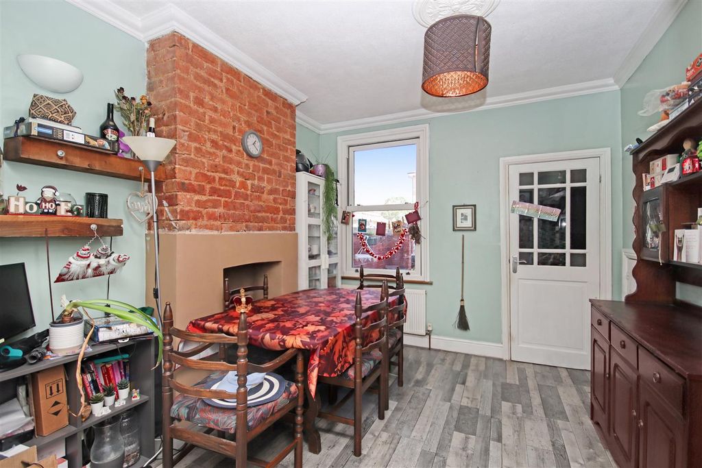 Property photo 3 of 10 Img_8751.Jpg