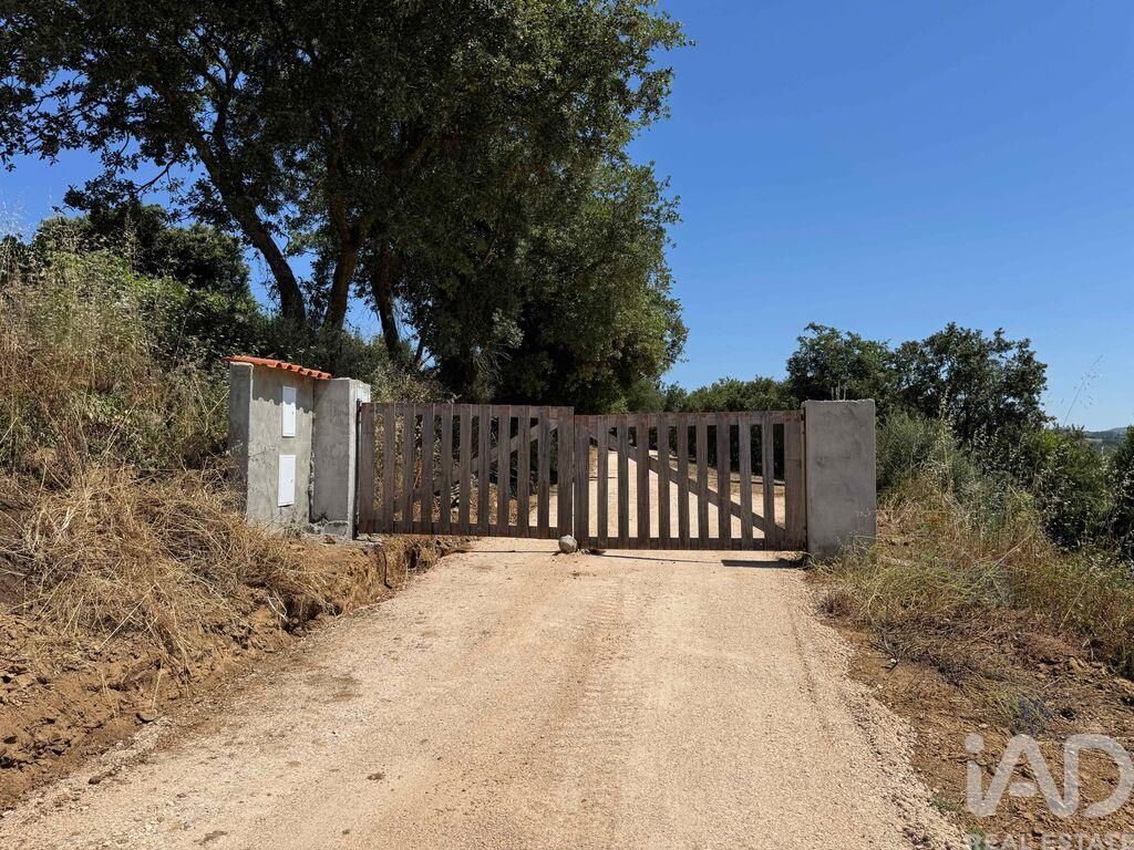 Property photo 1 of 37