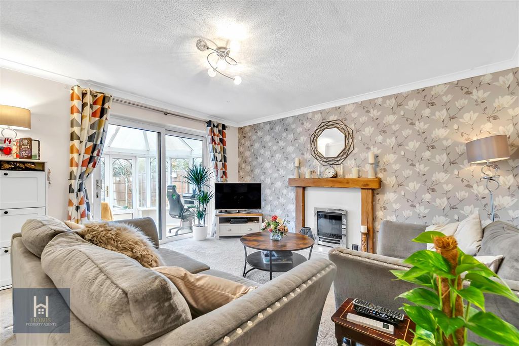 Property photo 2 of 17 Dsc03045.Jpg