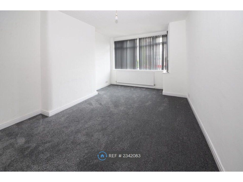 Property photo 3 of 25