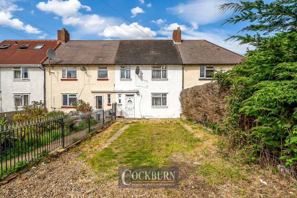 Property photo 1 of 18