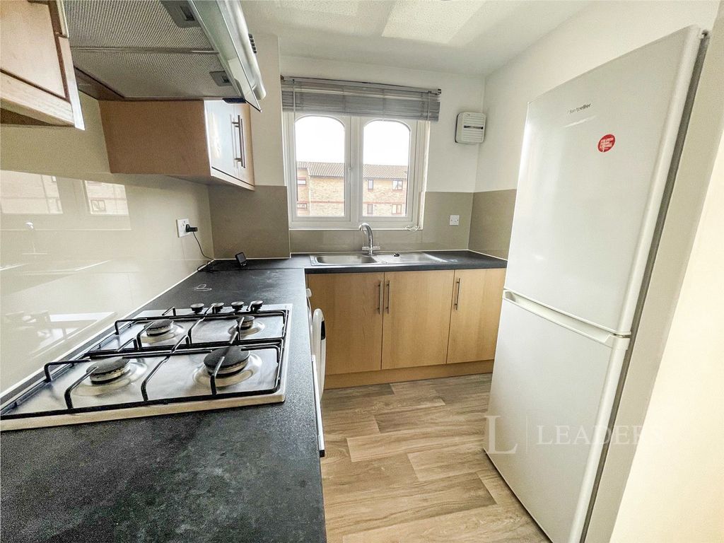 Property photo 2 of 7 Pbox-Img.Jpg