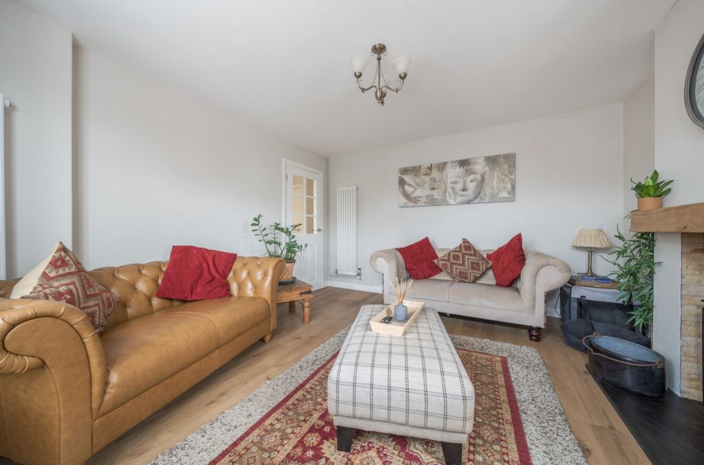 Property photo 2 of 23 1221389 (2)