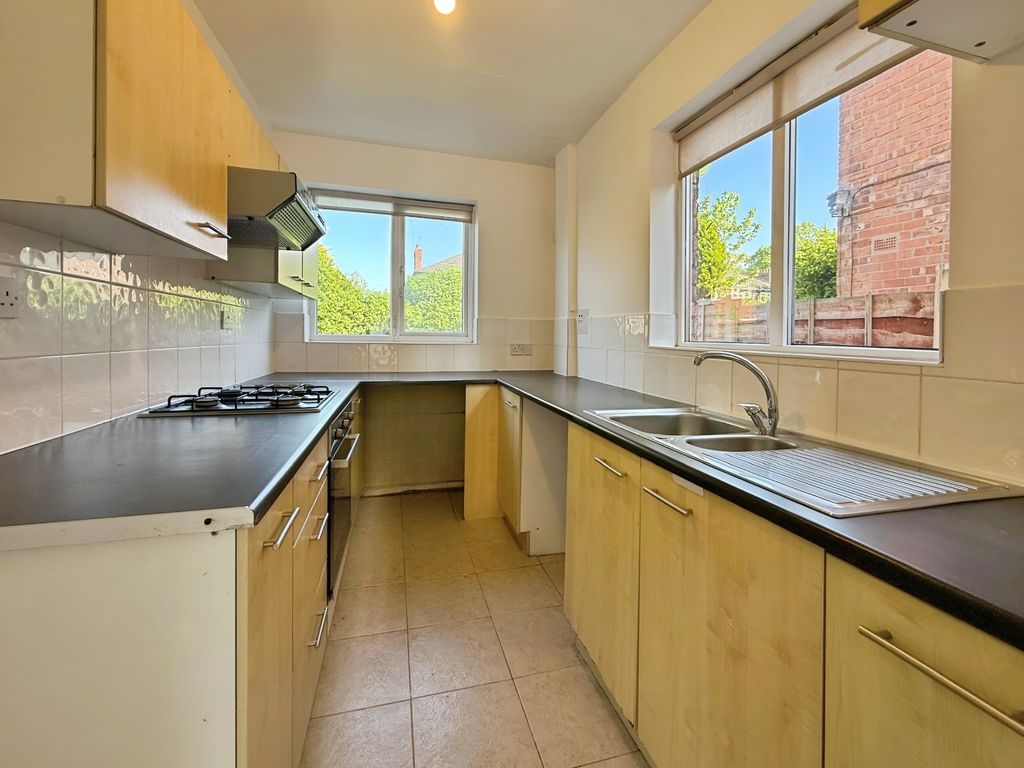 Property photo 2 of 18 Picture No. 43