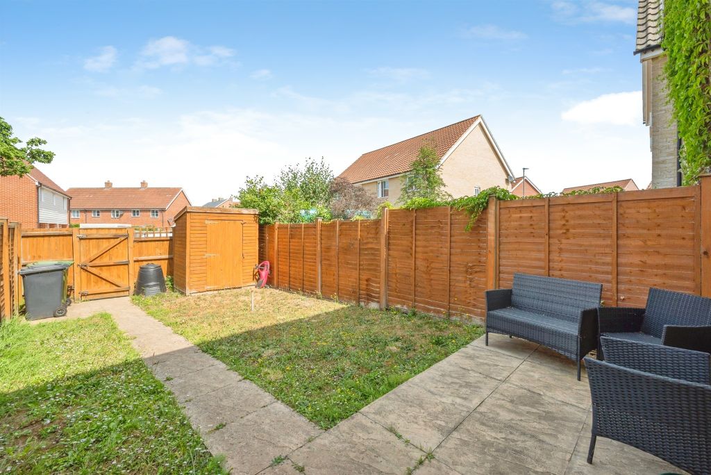 Property photo 3 of 17