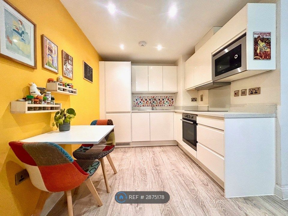 Property photo 3 of 8