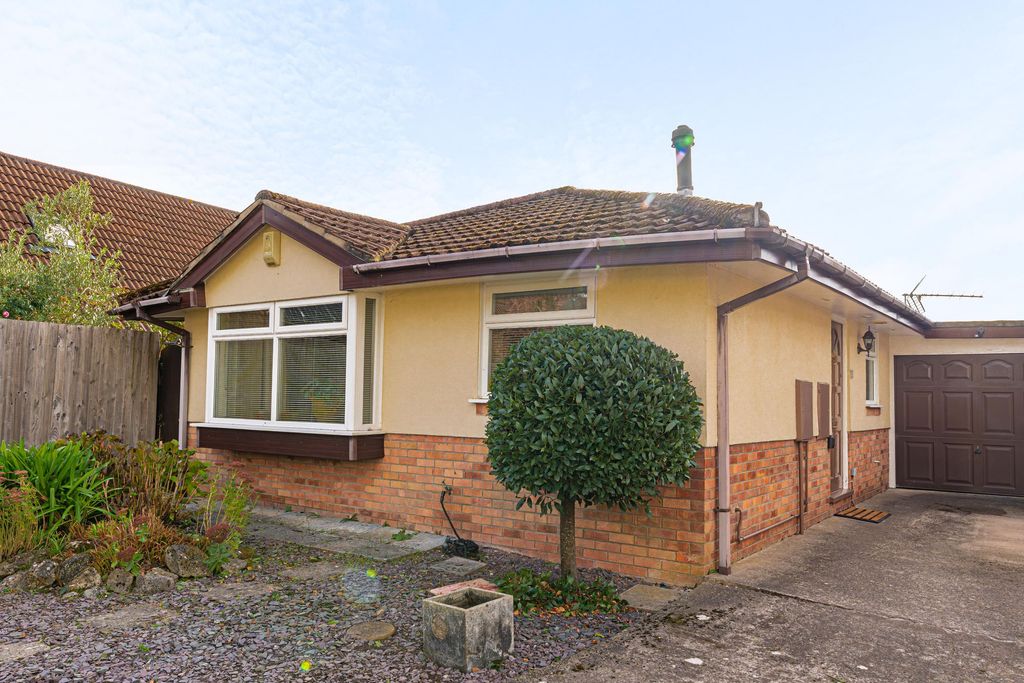 Property photo 1 of 23