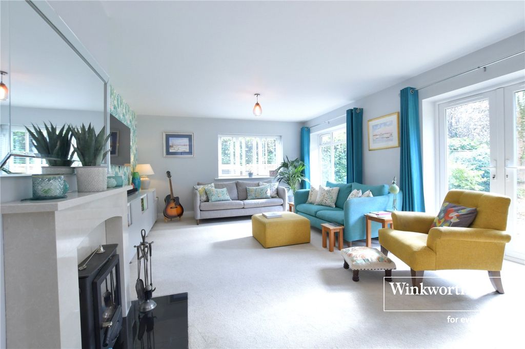 Property photo 3 of 31 Picture No. 52