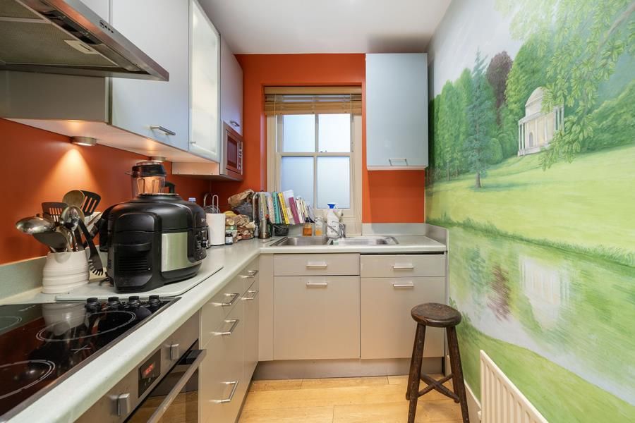Property photo 3 of 12