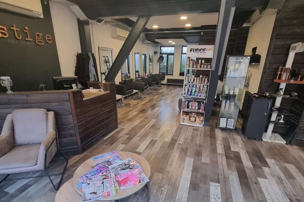 Property photo 2 of 7