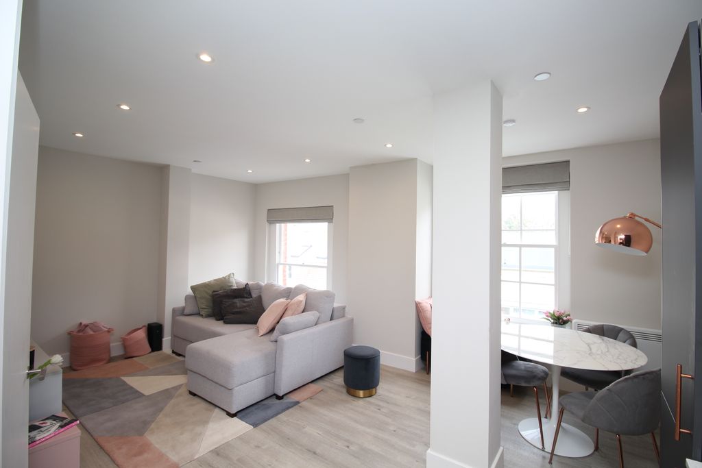 Property photo 3 of 6 Img_9586