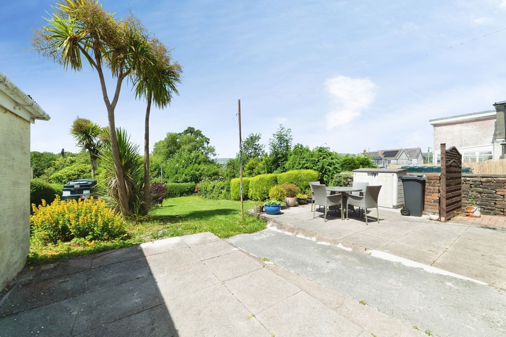 Property photo 2 of 19 Pbox-Img.Jpg