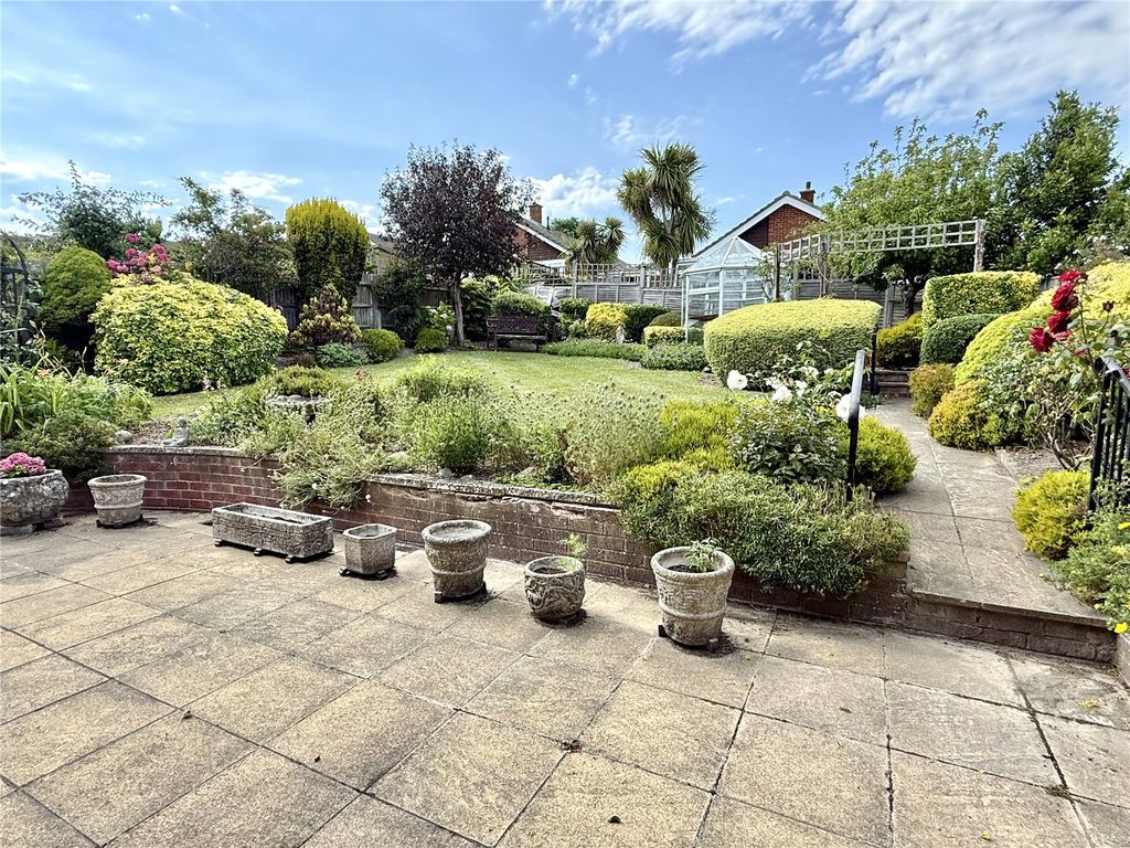 Property photo 3 of 14 Picture No. 25