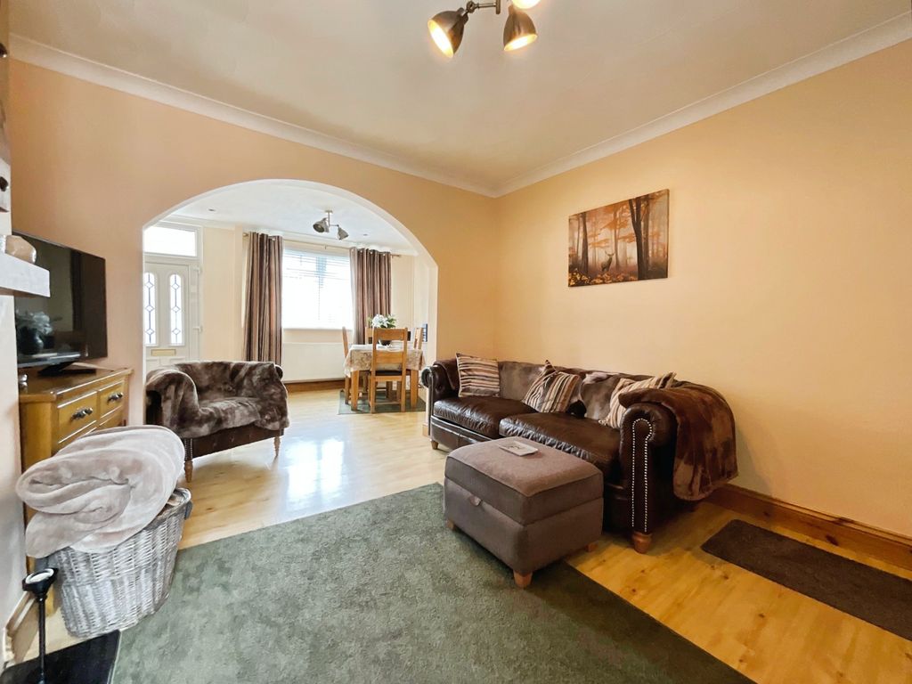Property photo 2 of 21 Img_6655