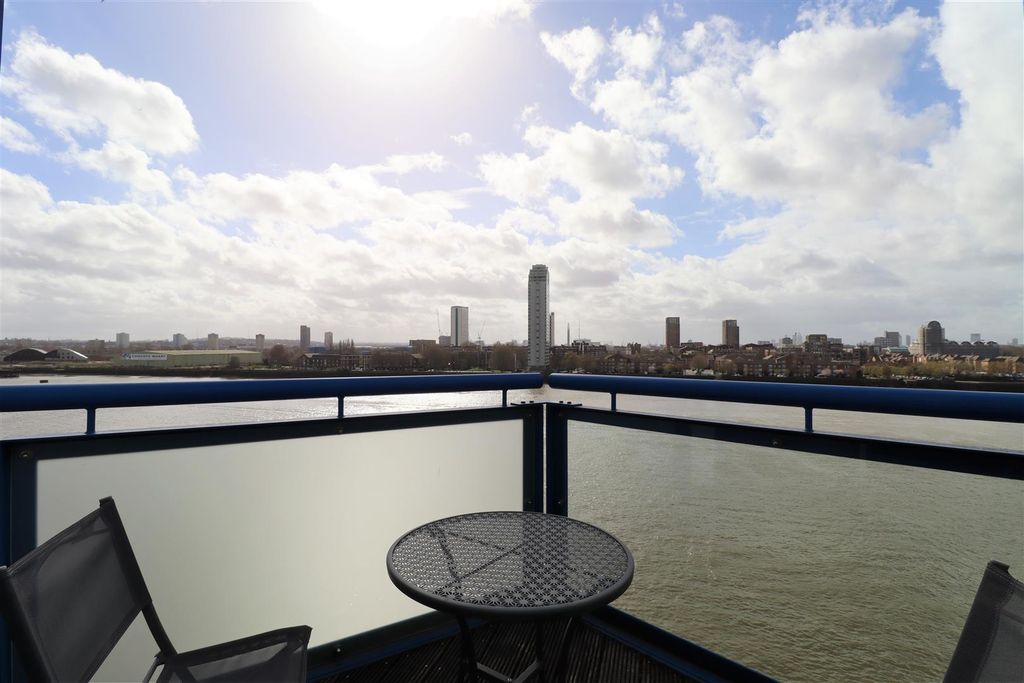 Property photo 2 of 15 Nova Building.Jpg