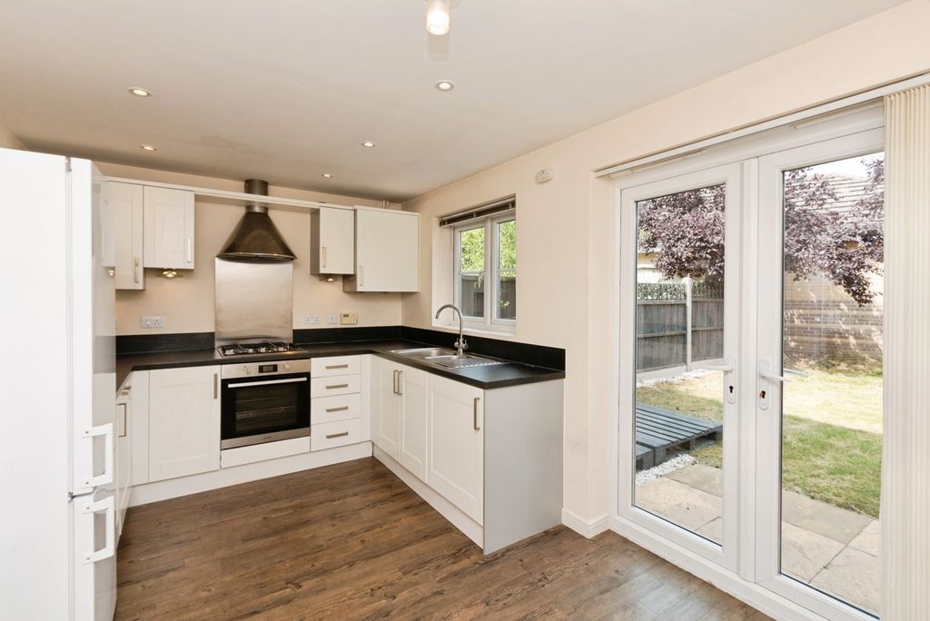 Property photo 2 of 18 Pbox-Img.Jpg